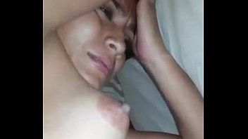 No primeiro anal da Raquel ela gritou
