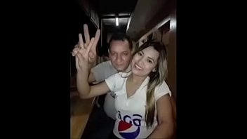 Tio fode a sobrinha galega | sexo na familia |Sexo em família