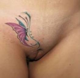 Bucetas tatuadas