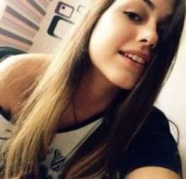 Flaviana novinha trepando com favelado