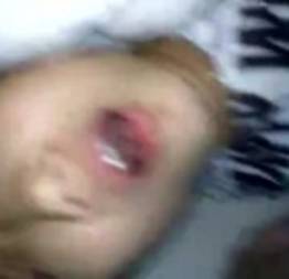 Chinesinha caiu na net dando a bucetinha virgem