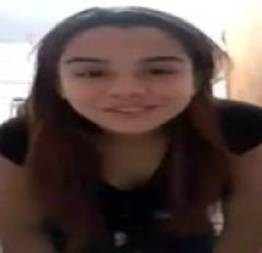 Juliana novinha pagou boquete levou gozada na boca e engoliu toda a porra