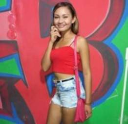 Gaby safadinha Sentou e cavalgou bem gostoso no cacete