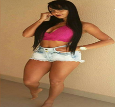 Natália dando pra três.