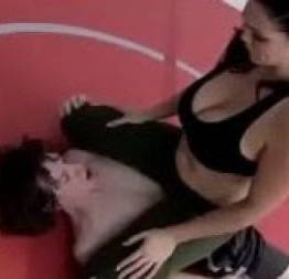 Madrasta milf fodendo com o enteado novinho