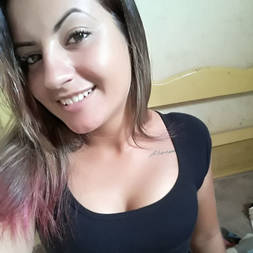 Ninfetinha linda vazou no zap pelada