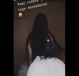Gatinha rabuda provocando nessa dança sensual