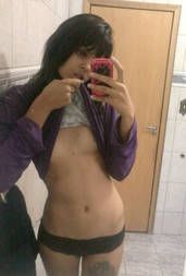 Leticia caiu na net e ficou famosinha na faculdade