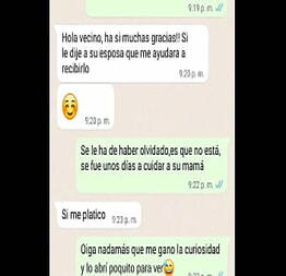 Le entrego paquete de lenceria a la vecina y me invita a coger me quedo en su casa